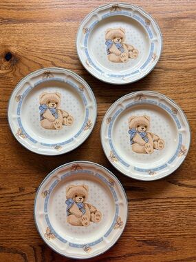 Vintage TIENSHAN Stoneware “Country Bear” Salad Plates- set of 4- ~7.5 inches